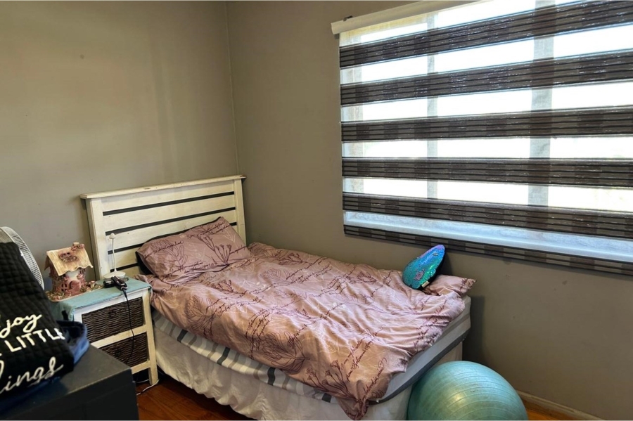 3 Bedroom Property for Sale in Sunrise On Sea Eastern Cape